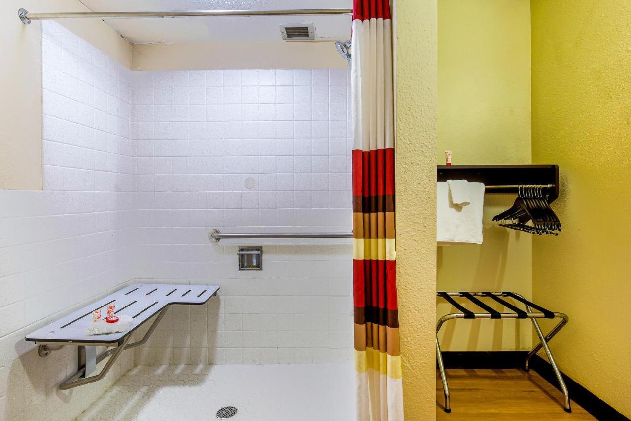 Hotel Americas Value Moline