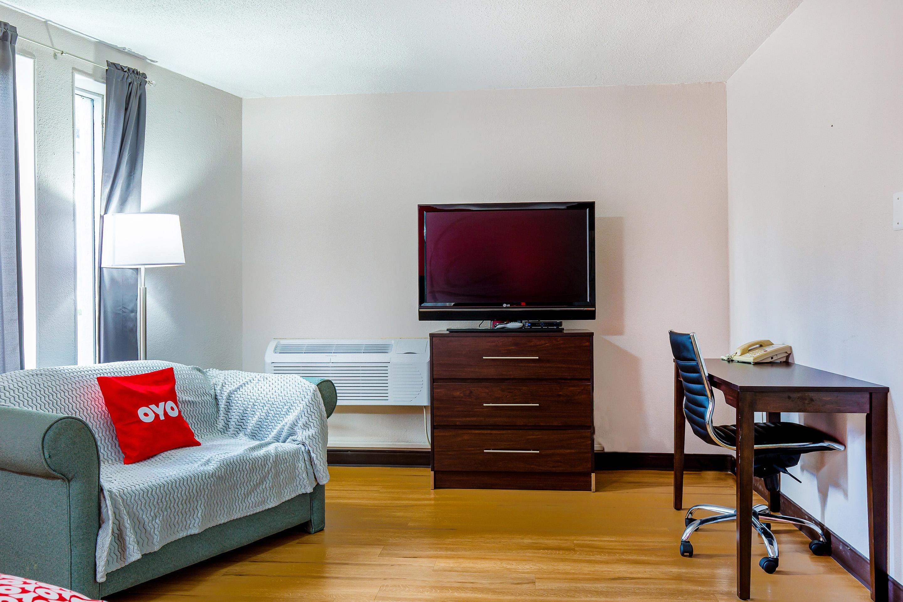 Americas Value Hotel 3*