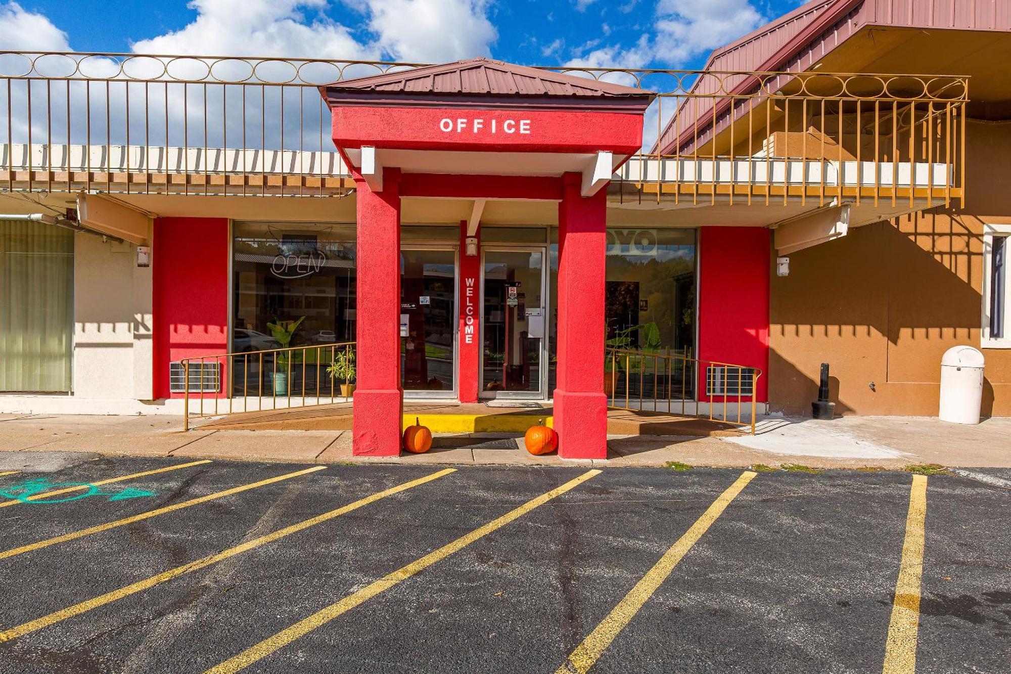 Americas Value Hotel 3*