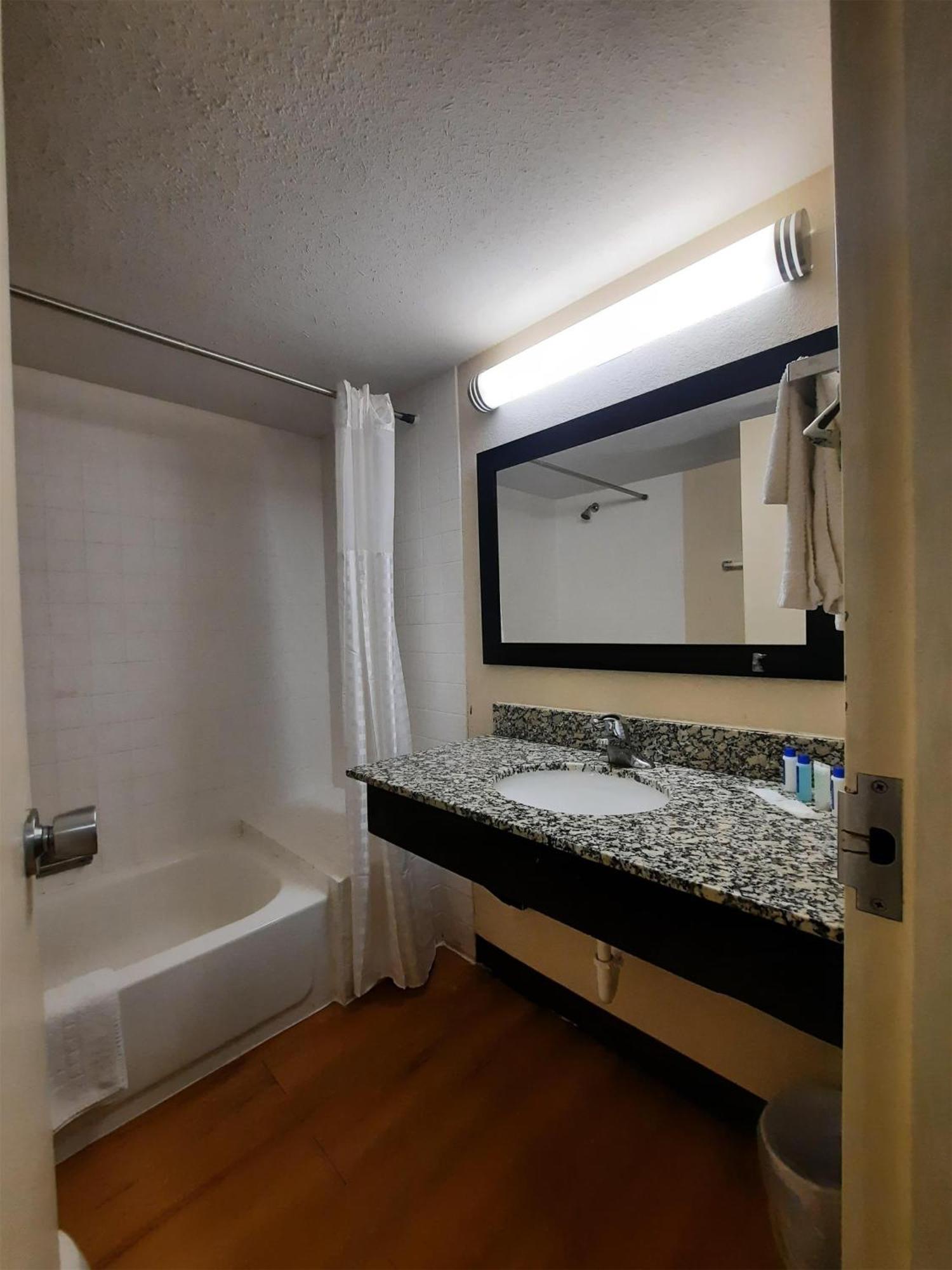 Hotel Americas Value