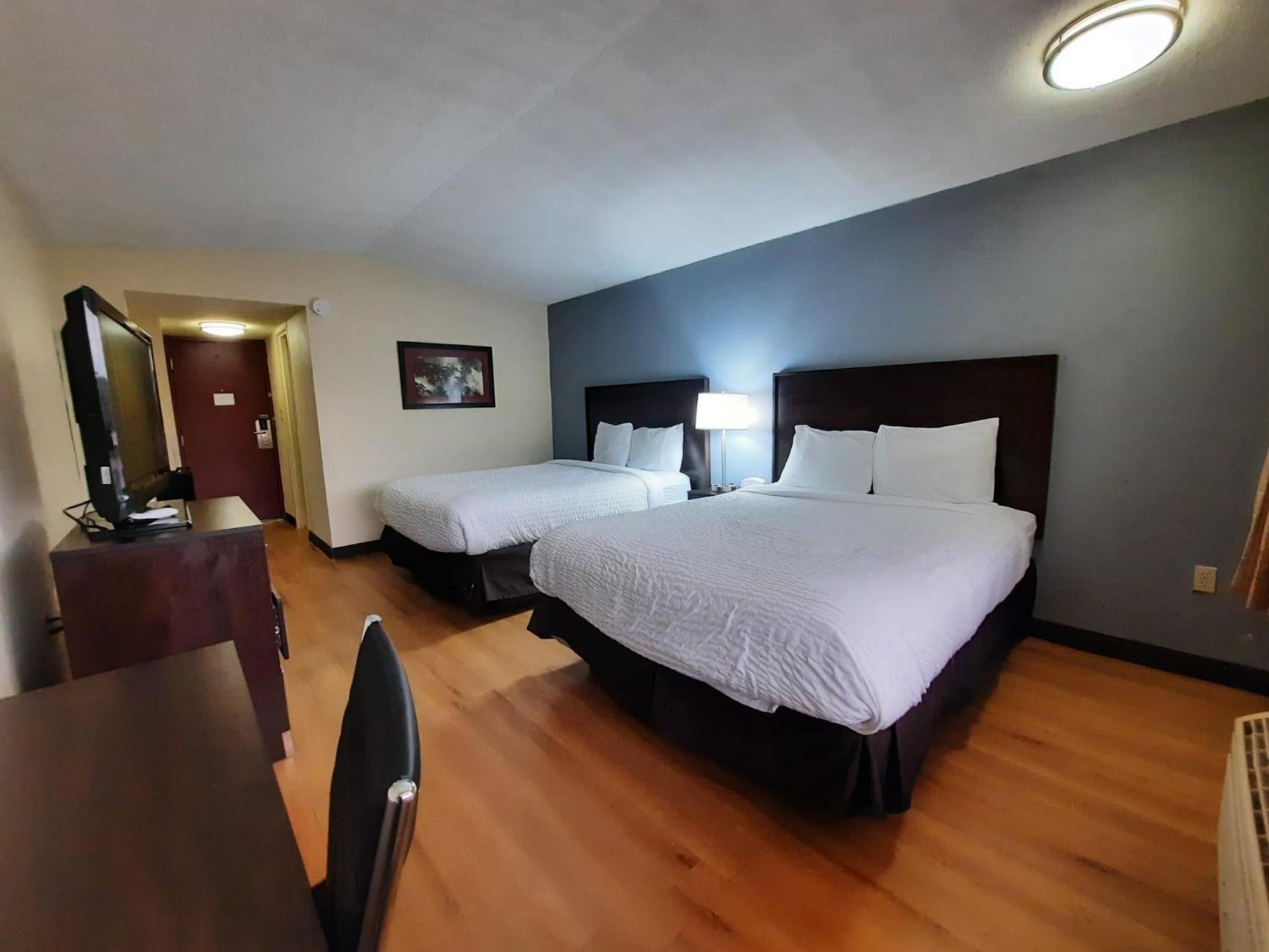 Americas Value Hotel 3*