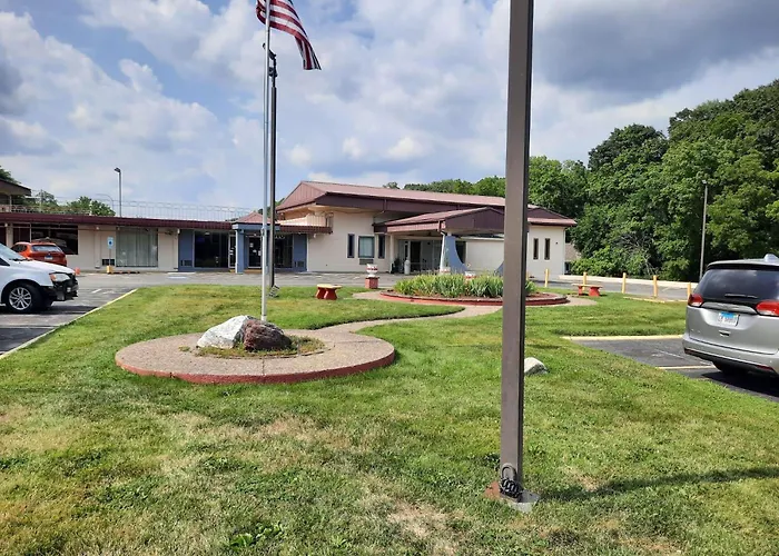 Americas Best Value Inn Moline
