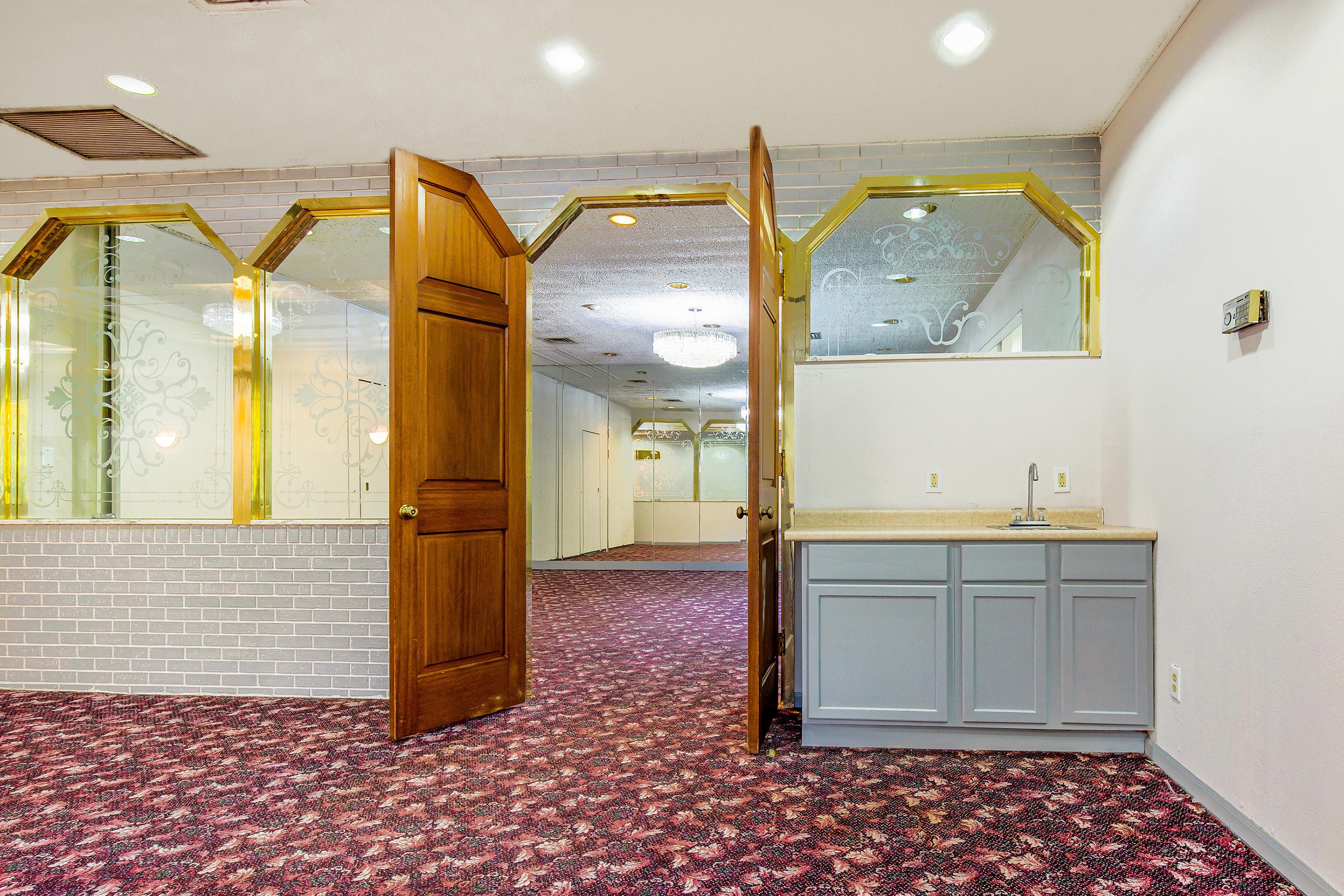 Americas Value Hotel Moline